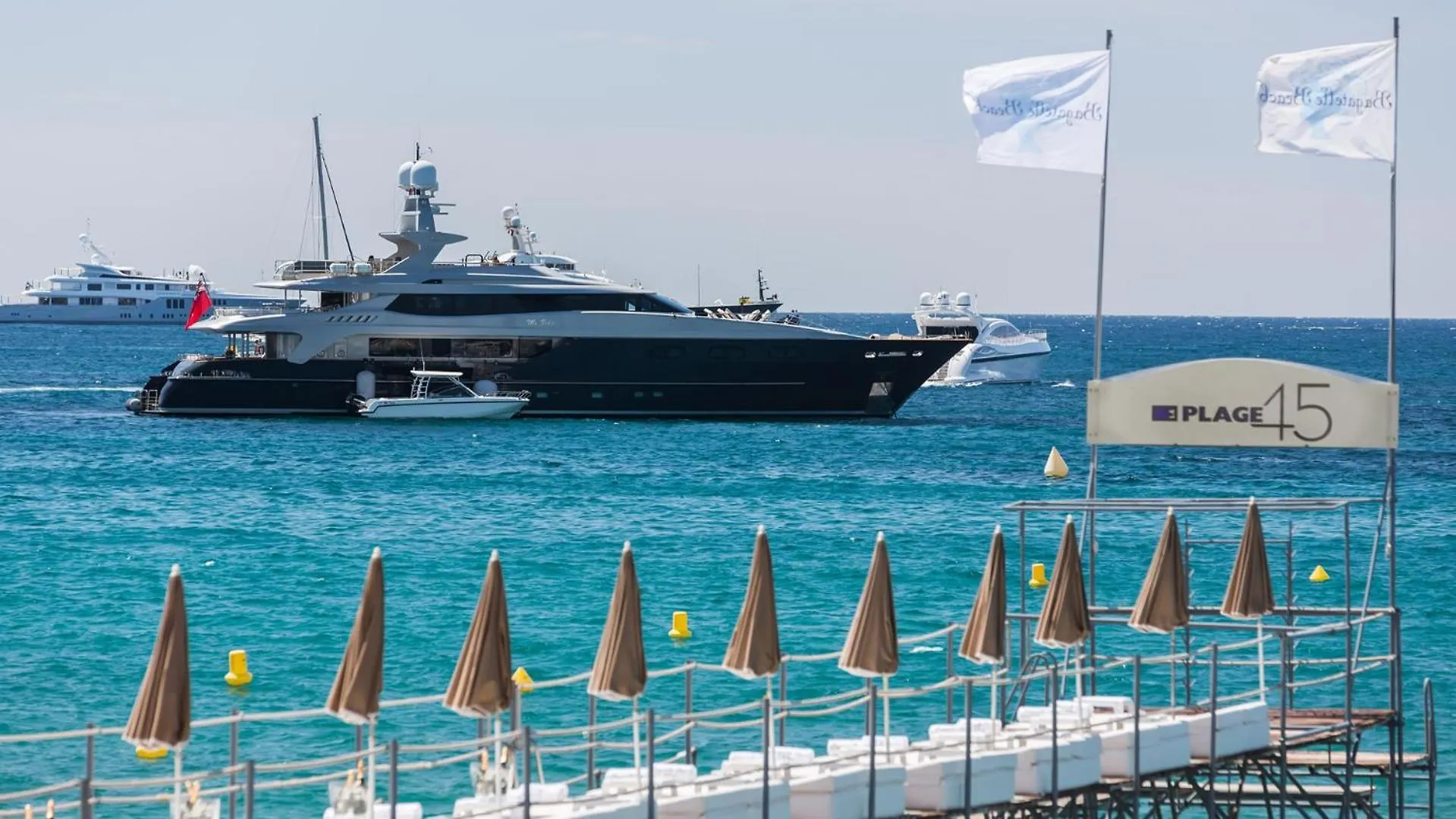 Residence Aout 12 Cannes France